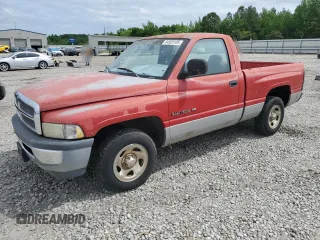 2001 Dodge 1500 z VIN 1B7HC16Y11S702492, wystawiony jako Copart lot #54928105 z przebiegiem 106 860 mil mil oraz Szkoda całkowita • Salvage title. Historia ofert i sprzedaży dostępna na DreamBid. Obrazek 1.