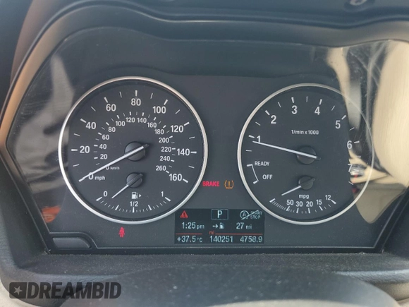2017 BMW X1 xDrive28i with VIN WBXHT3Z3XH4A55624, listed as a Copart auction lot 59773545 with 140,251 mi miles and Salvage title. Bid and sale history available at DreamBid. Image 9.