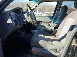 2005 Ford Explorer Sport Trac XLS z VIN 1FMZU77KX5UB73886, wystawiony jako Copart lot #47265195 z przebiegiem 201 148 mil mil oraz Szkoda całkowita • Salvage title. Historia ofert i sprzedaży dostępna na DreamBid. Obrazek 7.
