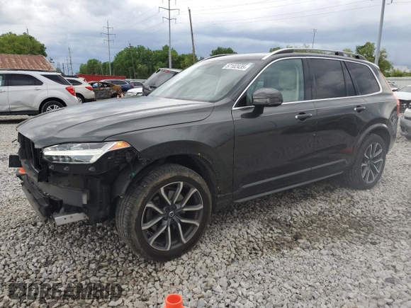 2018 Volvo XC90 Momentum z VIN YV4A22PK5J1197046, wystawiony jako Copart lot #57102435 z przebiegiem 71 987 mil mil oraz Szkoda całkowita • Salvage title. Historia ofert i sprzedaży dostępna na DreamBid. Obrazek 1.