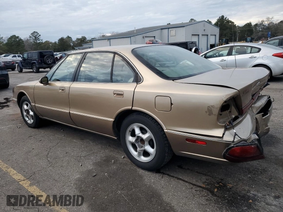 1998 Oldsmobile LSS z VIN 1G3HY52K2W4807516, wystawiony jako Copart lot #87669545 z przebiegiem Nie podano mil oraz Szkody całkowita. Historia ofert i sprzedaży dostępna na DreamBid. Obrazek 2.
