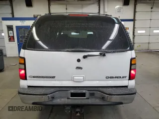 2004 Chevrolet Suburban Z71 with VIN 3GNFK16ZX4G119022, listed as a Copart auction lot 43548145 with 174,143 mi miles and Salvage Title. Bid and sale history available at carsss.com. Image 6.