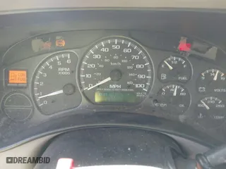 2002 Chevrolet Tahoe LT with VIN 1GNEC13ZX2J342136, listed as a IAAI auction lot 41826201 with 289,613 mi miles. Bid and sale history available at carsss.com. Image 7.