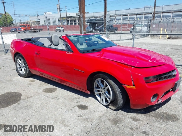 2013 Chevrolet Camaro LT z VIN 2G1FB3D34D9104778, wystawiony jako IAAI lot #42229416 z przebiegiem 99 123 mil mil oraz . Historia ofert i sprzedaży dostępna na DreamBid. Obrazek 1.