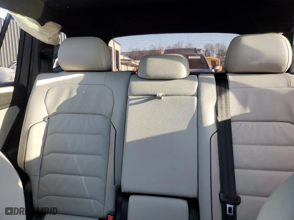 2019 Volkswagen Tiguan SEL Premium with VIN 3VV4B7AX5KM157802, listed as a Copart auction lot 41542975 with 53,377 mi miles and Salvage Title. Bid and sale history available at carsss.com. Image 10.