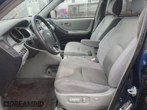 2005 Toyota Highlander with VIN JTEEP21A250068047, listed as a Copart auction lot 56669845 with 110,221 mi miles and Clean Title. Bid and sale history available at DreamBid. Image 7.