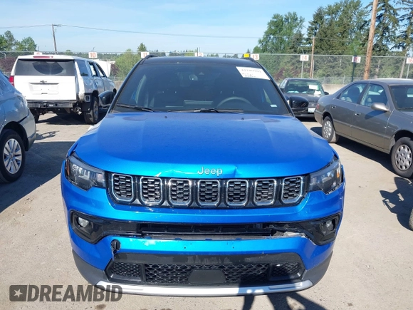 2024 Jeep Compass Limited with VIN 3C4NJDCNXRT125377, listed as a IAAI auction lot 42189901 with 28,822 mi miles and . Bid and sale history available at carsss.com. Image 12.