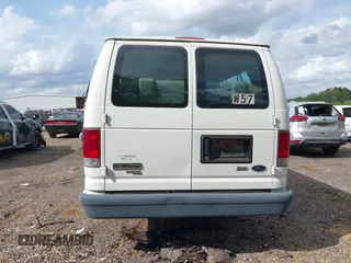 2011 Ford Econoline Passenger XL с VIN 1FBSS3BL1BDA42365, выставлен на аукционе IAAI как лот 41910928 с пробегом 158 826 миль миль и . История ставок и продаж доступна на DreamBid. Изображение 17.