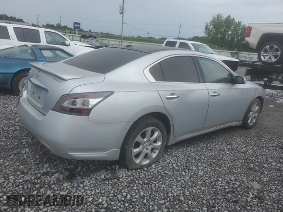 2014 Nissan Maxima SV z VIN 1N4AA5AP4EC432161, wystawiony jako Copart lot #61931435 z przebiegiem 229 012 mil mil oraz Czysty tytuł • Clean title. Historia ofert i sprzedaży dostępna na DreamBid. Obrazek 3.