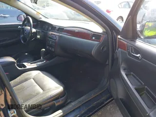2007 Chevrolet Impala LTZ with VIN 2G1WU58R979118555, listed as a IAAI auction lot 42077796 with 208,848 mi miles and . Bid and sale history available at DreamBid. Image 5.