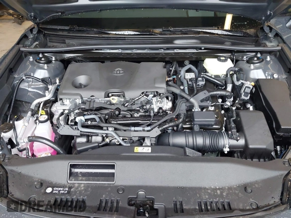 2025 Toyota Camry LE z VIN 4T1DBADK4SU520156, wystawiony jako IAAI lot #41865277 z przebiegiem 220 mil mil oraz . Historia ofert i sprzedaży dostępna na DreamBid. Obrazek 10.