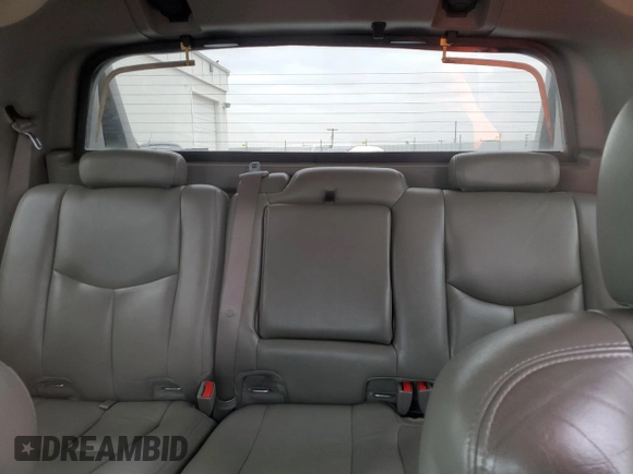 2006 Chevrolet Avalanche Z71 with VIN 3GNEK12Z46G189202, listed as a Copart auction lot 87802725 with 203,812 mi miles and Salvage Title. Bid and sale history available at carsss.com. Image 10.