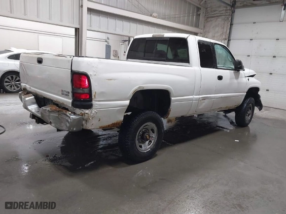 1999 Dodge Ram 2500 with VIN 3B7KF2365XG244445, listed as a IAAI auction lot 41880557 with 1 mi miles. Bid and sale history available at carsss.com. Image 4.