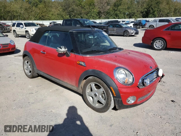 2009 MINI Convertible z VIN WMWMR335X9TU95073, wystawiony jako Copart lot #73690884 z przebiegiem 63 888 mil mil oraz Szkoda całkowita • Salvage title. Historia ofert i sprzedaży dostępna na DreamBid. Obrazek 4.