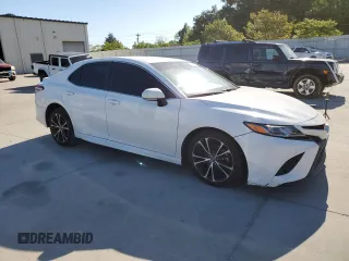 2020 Toyota Camry SE z VIN 4T1M11AK4LU906763, wystawiony jako Copart lot #53023285 z przebiegiem 88 371 mil mil oraz Szkoda całkowita • Salvage title. Historia ofert i sprzedaży dostępna na DreamBid. Obrazek 4.