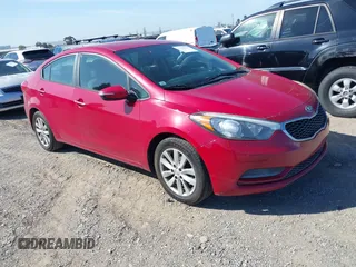 2014 Kia Forte LX with VIN KNAFX4A60E5223713, listed as a IAAI auction lot 41708517 with 200,164 mi miles. Bid and sale history available at carsss.com. Image 1.