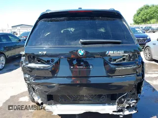 2024 BMW X7 M60i with VIN 5UX33EM09R9U06877, listed as a IAAI auction lot 41919988 with 25,015 mi miles. Bid and sale history available at carsss.com. Image 17.
