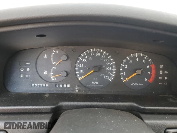 1992 Nissan Maxima с VIN JN1HJ01F1NT007180, выставлен на аукционе Copart как лот 71271334 с пробегом 252 299 миль миль и Чистый • Clean title. История ставок и продаж доступна на DreamBid. Изображение 9.