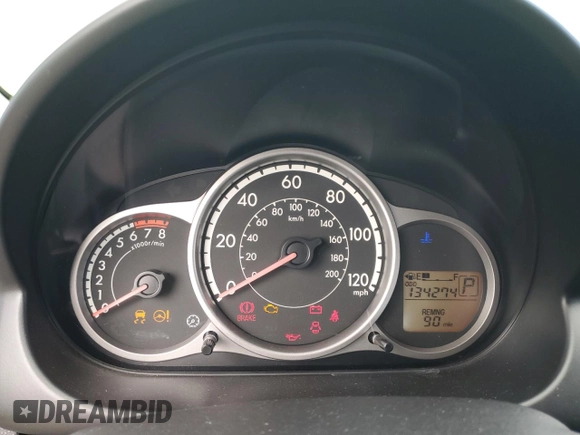2011 Mazda 2 Touring z VIN JM1DE1HZ4B0115764, wystawiony jako Copart lot #56161455 z przebiegiem 134 274 mil mil oraz Szkoda całkowita • Salvage title. Historia ofert i sprzedaży dostępna na DreamBid. Obrazek 9.