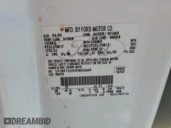 2005 Ford F-150 XL with VIN 1FTRF12255NB53669, listed as a Copart auction lot 61636135 with 156,562 mi miles and Salvage title. Bid and sale history available at DreamBid. Image 12.