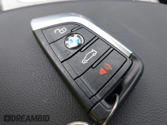 2023 BMW 3 Series 330i with VIN 3MW69FF00P8D61512, listed as a IAAI auction lot 41992509 with 15,809 mi miles and . Bid and sale history available at DreamBid. Image 11.