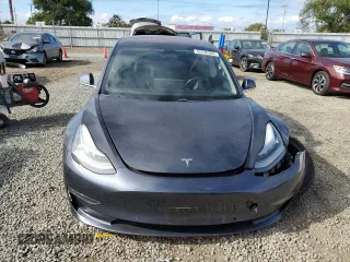 2018 Tesla Model 3 Long Range Battery with VIN 5YJ3E1EA2JF038886, listed as a Copart auction lot 52436365 with 47,548 mi miles and Salvage Title. Bid and sale history available at DreamBid. Image 5.