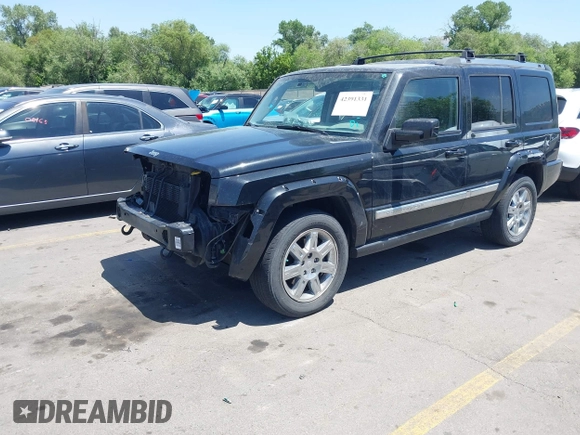 2010 Jeep Commander Limited z VIN 1J4RG5GT6AC146638, wystawiony jako IAAI lot #42391331 z przebiegiem 142 609 mil mil oraz . Historia ofert i sprzedaży dostępna na DreamBid. Obrazek 2.