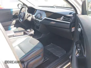 2020 Kia Niro EX Premium with VIN KNDCE3LG1L5071000, listed as a IAAI auction lot 42164125 with 30,831 mi miles and . Bid and sale history available at DreamBid. Image 5.