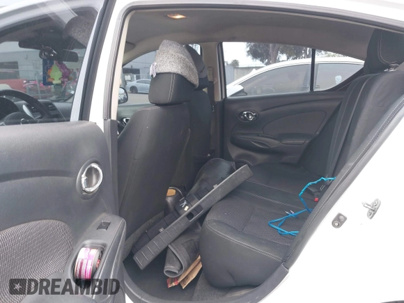 2014 Nissan Versa SV with VIN 3N1CN7AP0EL869083, listed as a IAAI auction lot 42044279 with 143,568 mi miles. Bid and sale history available at carsss.com. Image 17.