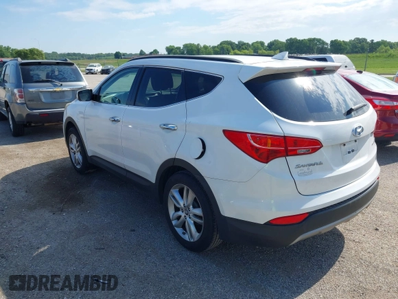 2013 Hyundai Santa Fe Sport z VIN 5XYZU3LA5DG045646, wystawiony jako IAAI lot #42380560 z przebiegiem 131 944 mil mil oraz . Historia ofert i sprzedaży dostępna na DreamBid. Obrazek 3.