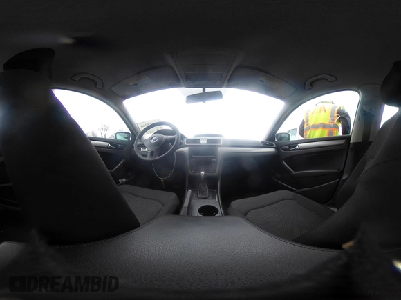 2014 Volkswagen Passat S с VIN 1VWAP7A39EC002589, выставлен на аукционе IAAI как лот 41285260 с пробегом 102 489 миль миль и . История ставок и продаж доступна на DreamBid. Изображение 18.