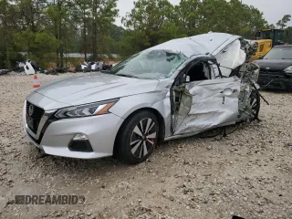 2021 Nissan Altima SV z VIN 1N4BL4DV9MN415751, wystawiony jako Copart lot #86096314 z przebiegiem Nie podano mil oraz Nie do naprawy • Non repairable. Historia ofert i sprzedaży dostępna na DreamBid. Obrazek 1.