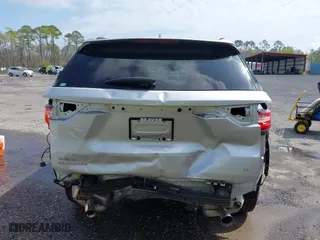 2021 Chevrolet Traverse LT Cloth with VIN 1GNERGKW0MJ117283, listed as a IAAI auction lot 41739786 with 41,535 mi miles. Bid and sale history available at carsss.com. Image 17.
