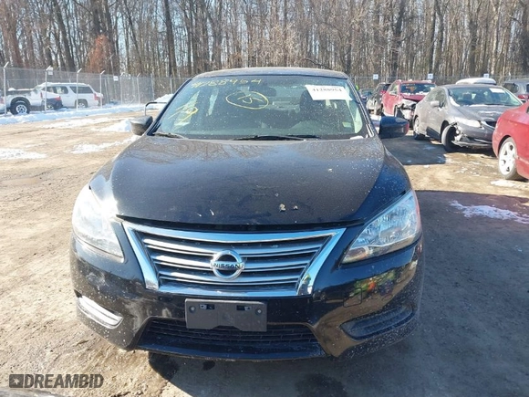 2014 Nissan Sentra SV with VIN 3N1AB7AP1EL658555, listed as a IAAI auction lot 41288954 with 195,203 mi miles. Bid and sale history available at carsss.com. Image 12.
