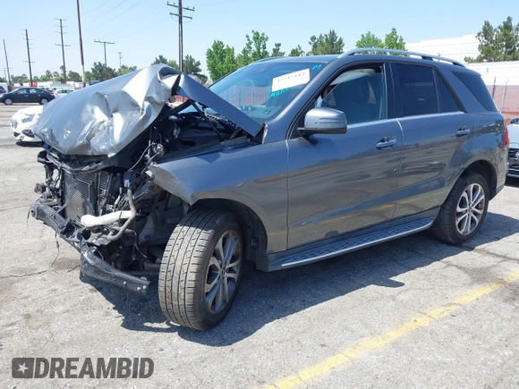 2018 Mercedes-Benz GLE 350 z VIN 4JGDA5JB2JB042375, wystawiony jako IAAI lot #42515119 z przebiegiem 64 269 mil mil oraz . Historia ofert i sprzedaży dostępna na DreamBid. Obrazek 2.