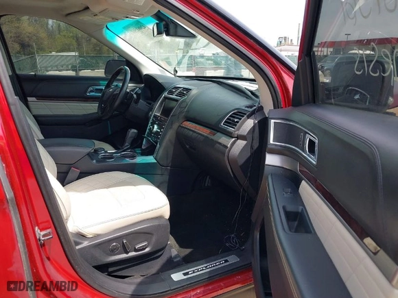 2016 Ford Explorer Platinum with VIN 1FM5K8HT5GGD22093, listed as a IAAI auction lot 42081561 with 100,645 mi miles. Bid and sale history available at carsss.com. Image 5.