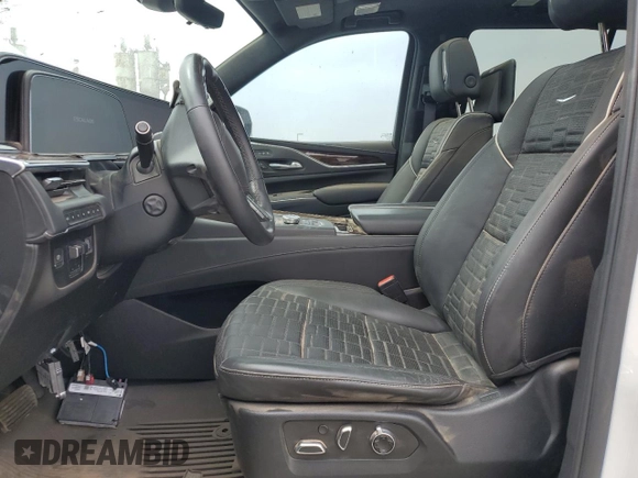 2022 Cadillac Escalade Sport Platinum with VIN 1GYS4GKL9NR192951, listed as a Copart auction lot 58551175 with Not provided miles and Salvage title. Bid and sale history available at DreamBid. Image 7.
