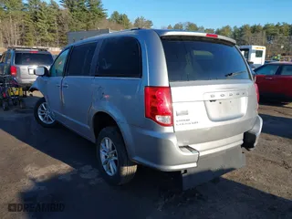 2019 Dodge Grand Caravan SXT with VIN 2C4RDGCGXKR761883, listed as a IAAI auction lot 41822704 with 51,508 mi miles. Bid and sale history available at carsss.com. Image 14.