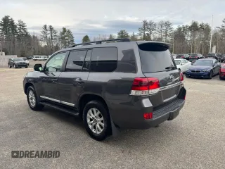 2017 Toyota Land Cruiser z VIN JTMCY7AJ5H4049172, wystawiony jako Copart lot #51363615 z przebiegiem 204 444 mil mil oraz Tytuł czysty. Historia ofert i sprzedaży dostępna na DreamBid. Obrazek 3.