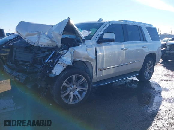 2015 Cadillac Escalade Luxury z VIN 1GYS3MKJXFR651714, wystawiony jako IAAI lot #41205449 z przebiegiem 129 066 mil mil oraz . Historia ofert i sprzedaży dostępna na DreamBid. Obrazek 18.