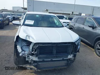 2024 GMC Terrain SLE z VIN 3GKALMEG3RL257313, wystawiony jako IAAI lot #42287772 z przebiegiem 34 062 mil mil oraz . Historia ofert i sprzedaży dostępna na DreamBid. Obrazek 13.