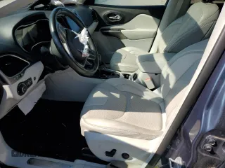 2019 Jeep Cherokee Limited with VIN 1C4PJMDX6KD446434, listed as a Copart auction lot 69299024 with 42,658 mi miles and Non Repairable. Bid and sale history available at carsss.com. Image 7.