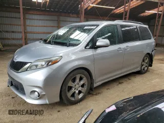2015 Toyota Sienna SE with VIN 5TDXK3DC5FS528282, listed as a Copart auction lot 61625015 with 306,740 mi miles and Salvage title. Bid and sale history available at DreamBid. Image 1.