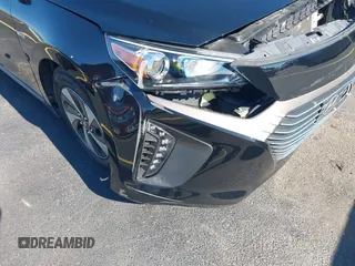 2019 Hyundai Ioniq SEL z VIN KMHC75LC3KU105621, wystawiony jako IAAI lot #42260425 z przebiegiem 58 668 mil mil oraz . Historia ofert i sprzedaży dostępna na DreamBid. Obrazek 6.