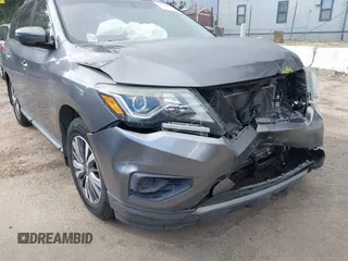 2017 Nissan Pathfinder S with VIN 5N1DR2MN3HC601112, listed as a IAAI auction lot 41949035 with 109,612 mi miles and . Bid and sale history available at DreamBid. Image 17.