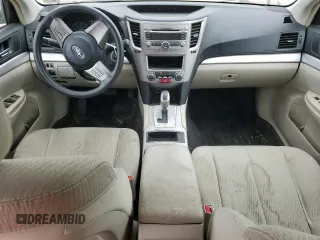 2011 Subaru Outback 2.5i z VIN 4S4BRBAC9B3432523, wystawiony jako Copart lot #56997635 z przebiegiem 148 258 mil mil oraz Czysty tytuł • Clean title. Historia ofert i sprzedaży dostępna na DreamBid. Obrazek 8.