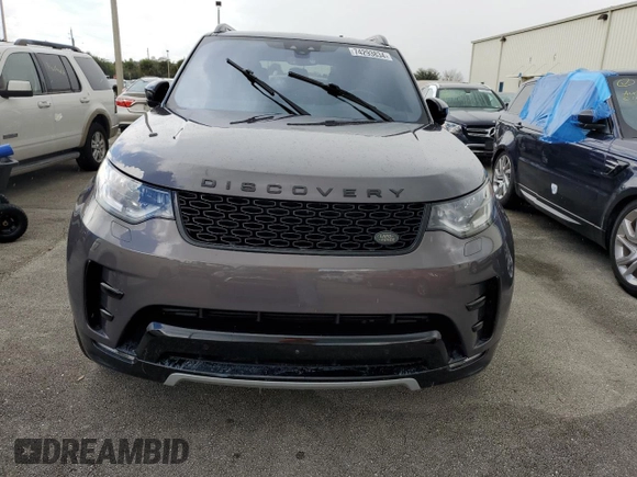 2017 Land Rover Discovery HSE with VIN SALRRBBV9HA041825, listed as a Copart auction lot 74293834 with Not Provided miles and Non Repairable. Bid and sale history available at carsss.com. Image 5.