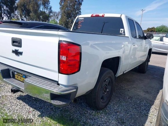 2019 Chevrolet Silverado 1500 LD LT with VIN 2GCRCPEC1K1150118, listed as a IAAI auction lot 41723255 with 1 mi miles. Bid and sale history available at carsss.com. Image 4.
