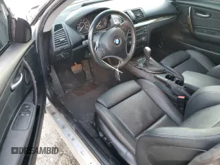 2009 BMW 1 Series 128i with VIN WBAUP73589VK76310, listed as a Copart auction lot 89200345 with 85,533 mi miles and Salvage Title. Bid and sale history available at carsss.com. Image 8.