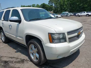 2008 Chevrolet Tahoe LTZ с VIN 1GNFC13J38R248270, выставлен на аукционе IAAI как лот 42403526 с пробегом 216 031 миль миль и . История ставок и продаж доступна на DreamBid. Изображение 1.